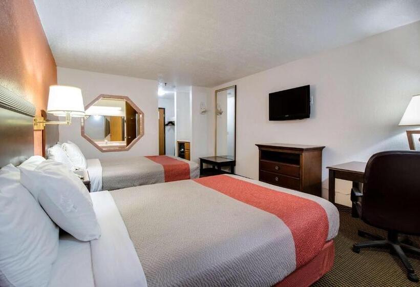 Четырехместный Номер Deluxe, Motel 6 Marion, Il
