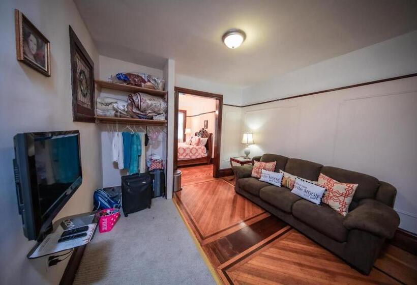 Полулюкс Вид на Сад, Lefferts Gardens Residence