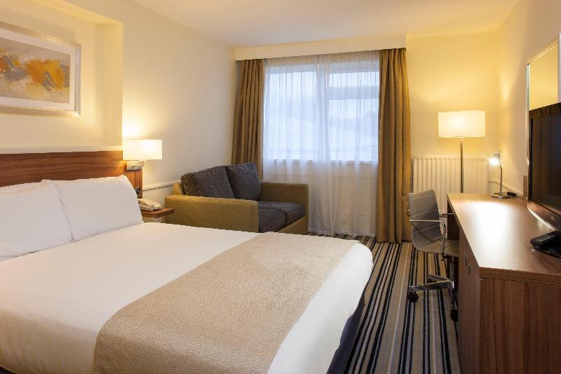 חדר סטנדרט עם מיטת קינג, Coombs Inn & Suites
