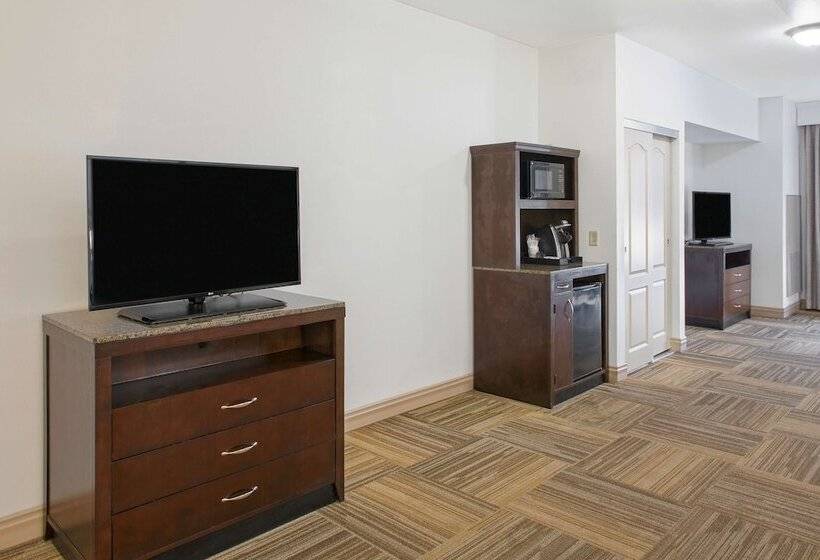 Люкс, Hilton Garden Inn Jonesboro
