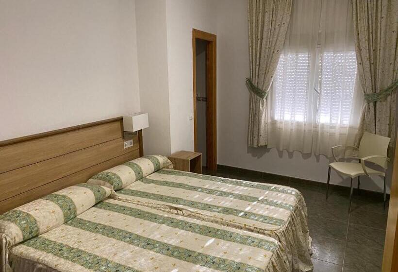 Номер Стандарт, La Escapada
