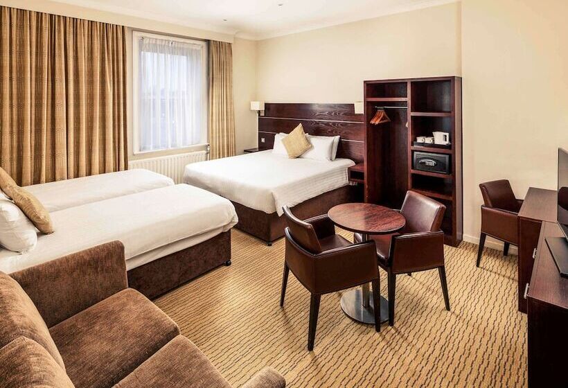 اتاق کلاسیک خانوادگی, Mercure Maidstone Great Danes