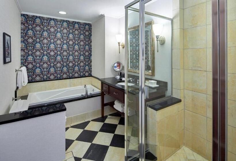 Номер Клуб Кровать Кинг, The Battle House Renaissance Mobile Hotel & Spa