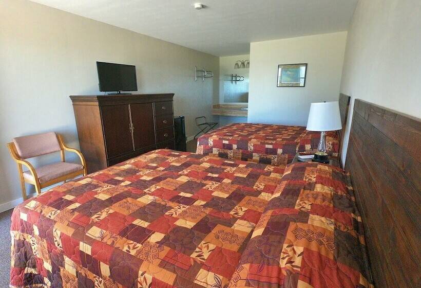 Standart Oda, Lake Fork Resort