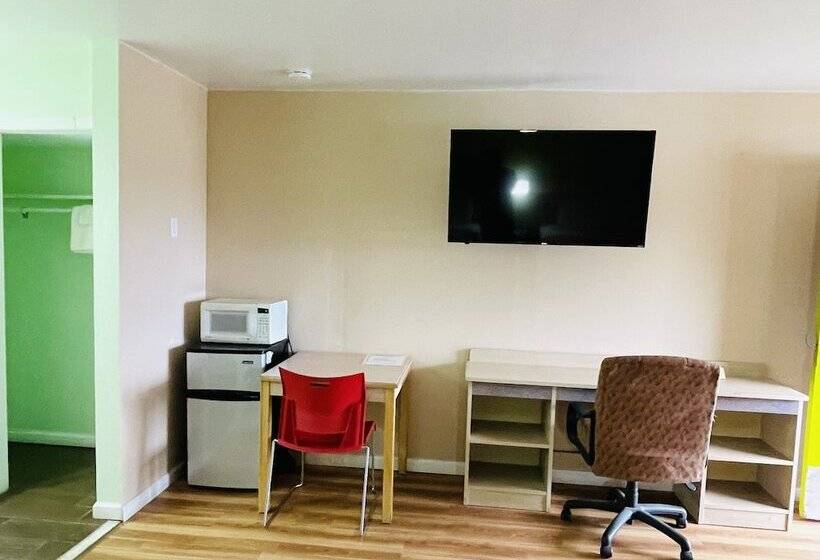 스탠다드 룸 더블 침대 2개, Budget Inn Pulaski