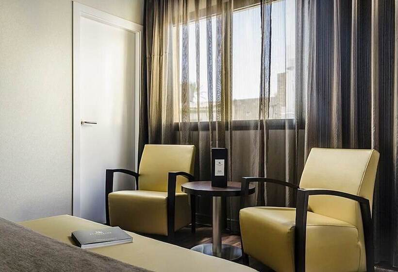ファミリールーム, Eurostars Asta Regia Jerez