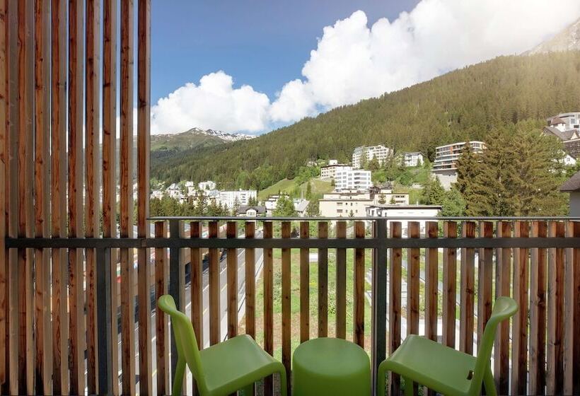 Номер Стандарт, Hilton Garden Inn Davos