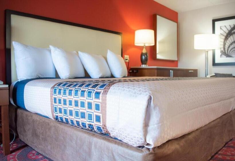 Стандартный Номер Кровать Кинг, Spencer Inn And Suites
