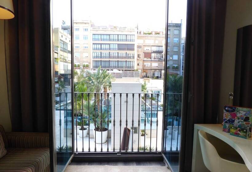 Номер Стандарт, Indigo Barcelona   Plaza Catalunya 4sup, An Ihg