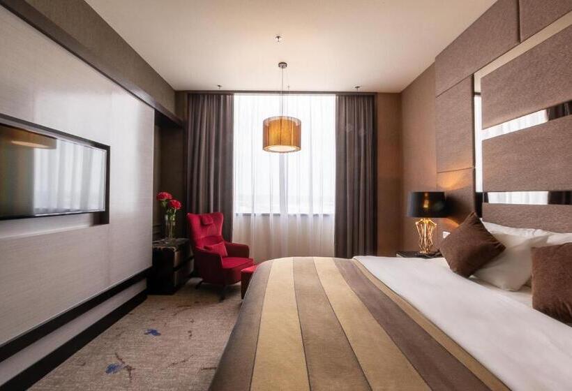 스위트, New World Suites