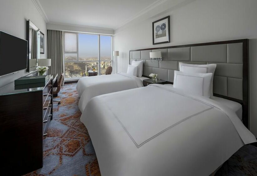 Классический Номер с Видом, Swissotel Makkah