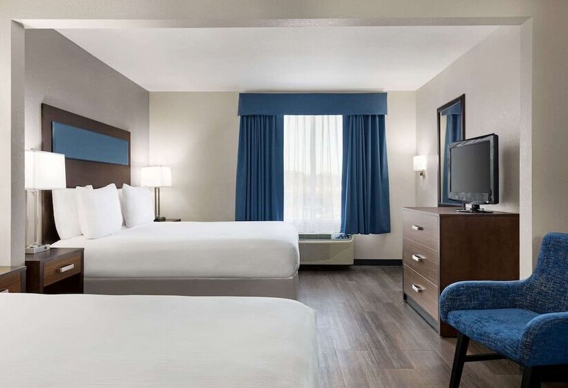 Номер Стандарт, Wingate By Wyndham Southport