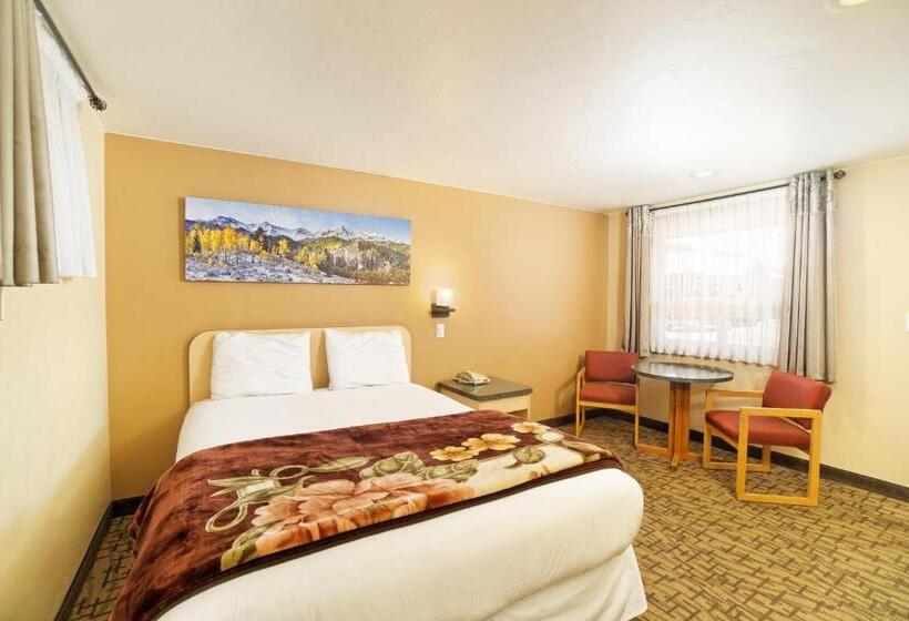 Номер Стандарт, Glenwood Springs Inn