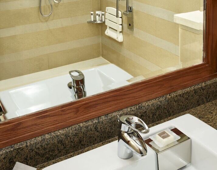 Chambre Quadruple Classique, Swissotel Makkah