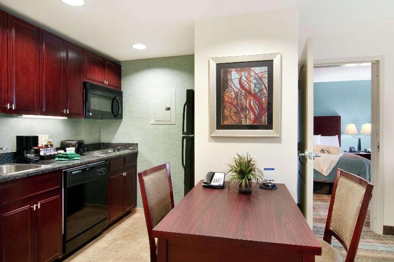 스위트 킹사이즈 침대, Homewood Suites Slidell