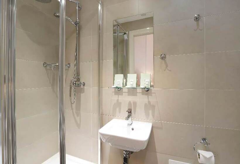 Quarto Triplo Estandar, Hyde Park Boutique