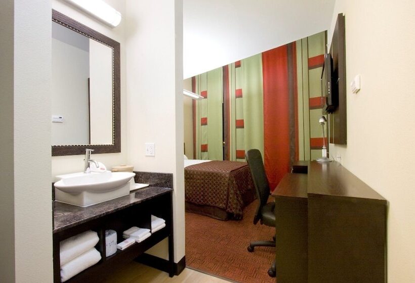 Номер Superior, Red Roof Inn & Suites Beaumont