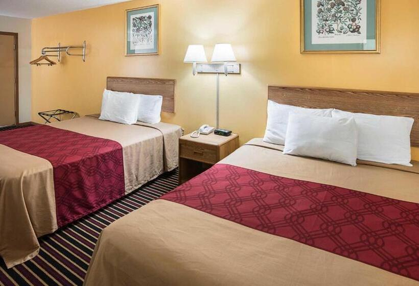 Номер Стандарт, Rodeway Inn & Suites