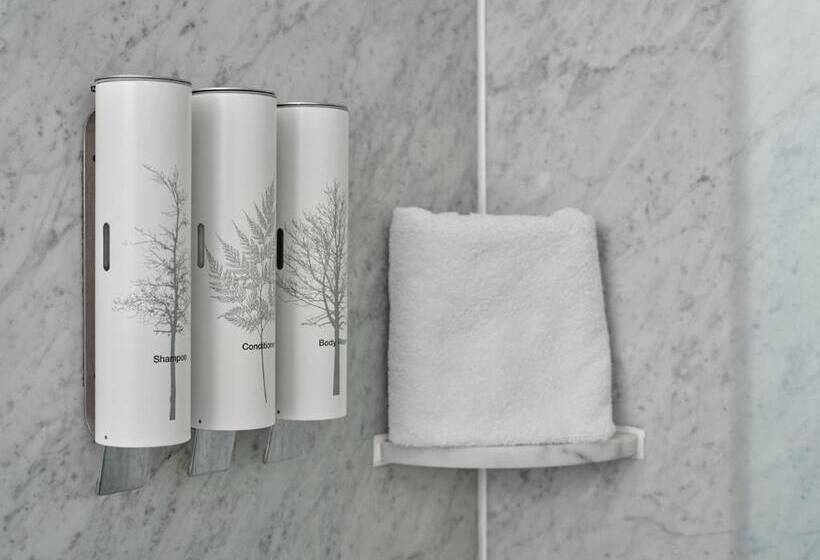Номер Deluxe Кровать Кинг, Six South St.