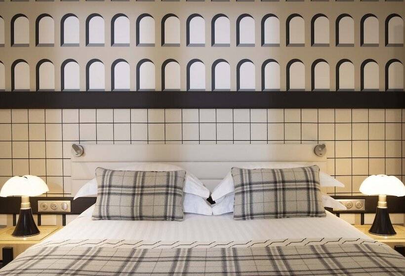 اتاق اجرایی, Sleeping Belle   Gare De Lyon Bastille