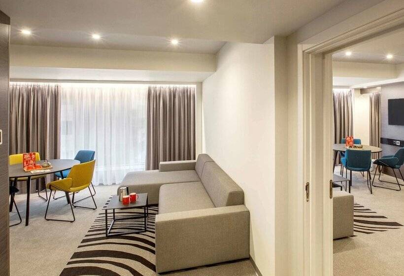 Полулюкс, Novotel Moscow City