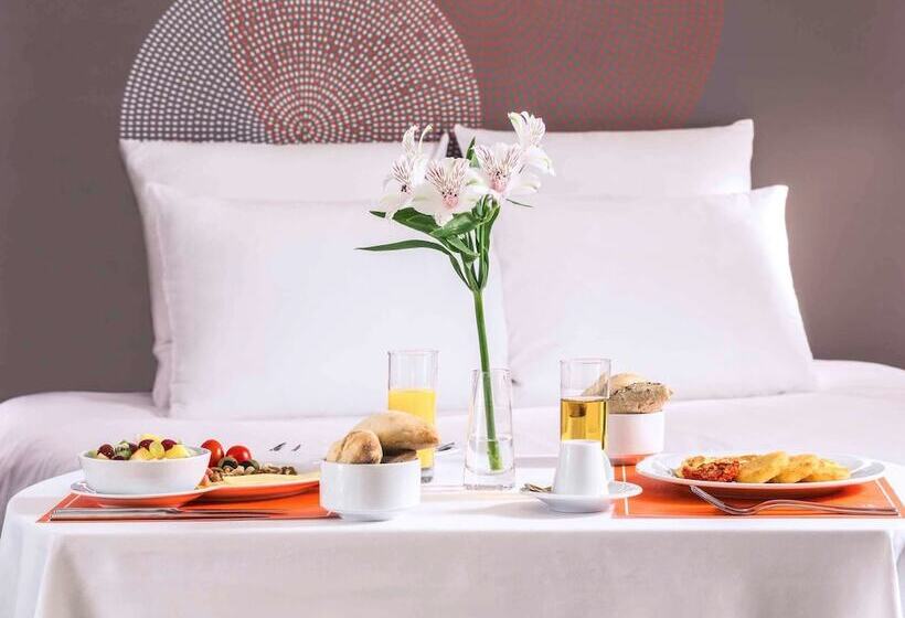 Номер Superior, Novotel Moscow City