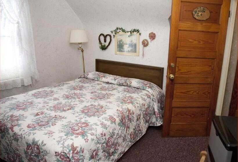 Люкс 2 Спальни, Simmons Motel And Suites