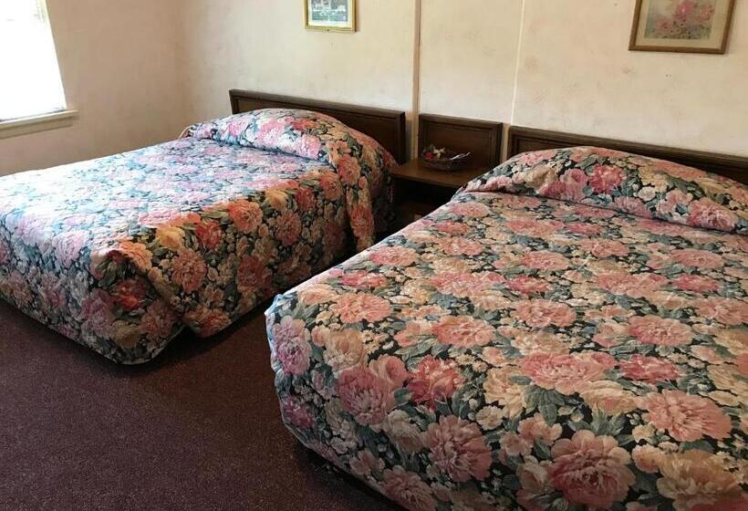 Люкс 2 Спальни, Simmons Motel And Suites