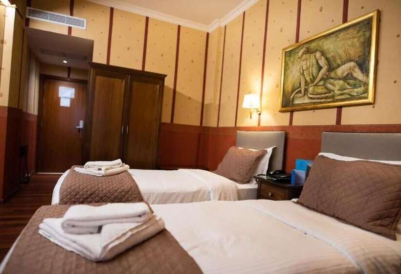 Номер Executive, Anastazia Luxury Suites & Spa