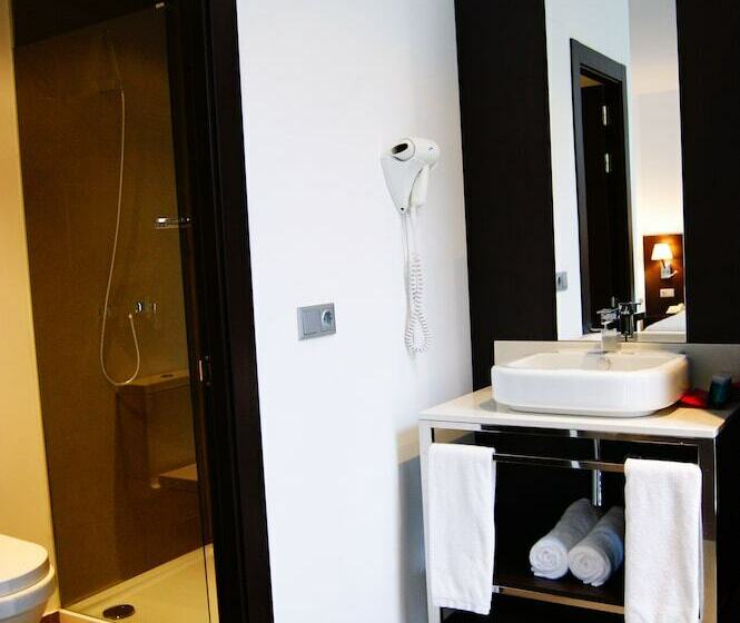 Номер Стандарт Трехместный, Sercotel Plana Parc