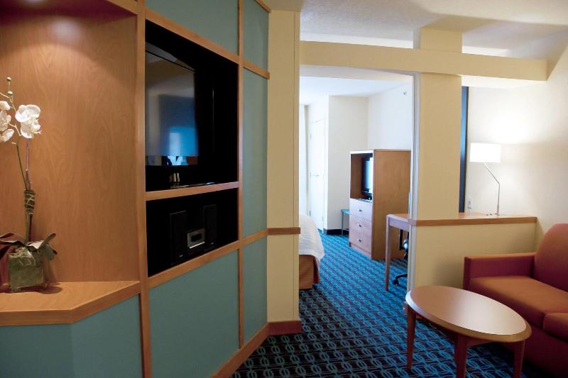 Люкс Кровать Кинг, Fairfield Inn & Suites Ames