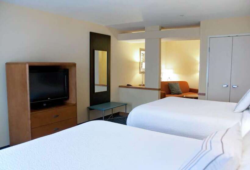 Люкс, Fairfield Inn & Suites Ames