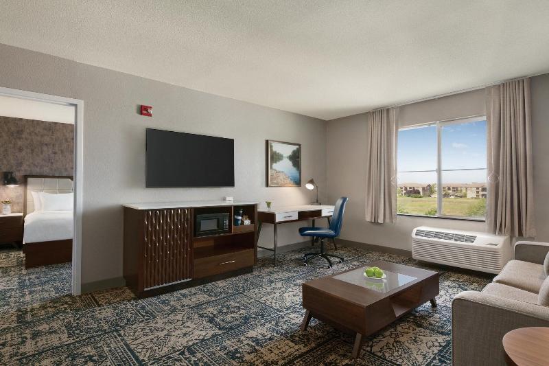 스탠다드 룸 킹사이즈 침대, Four Points By Sheraton Sacramento Airport