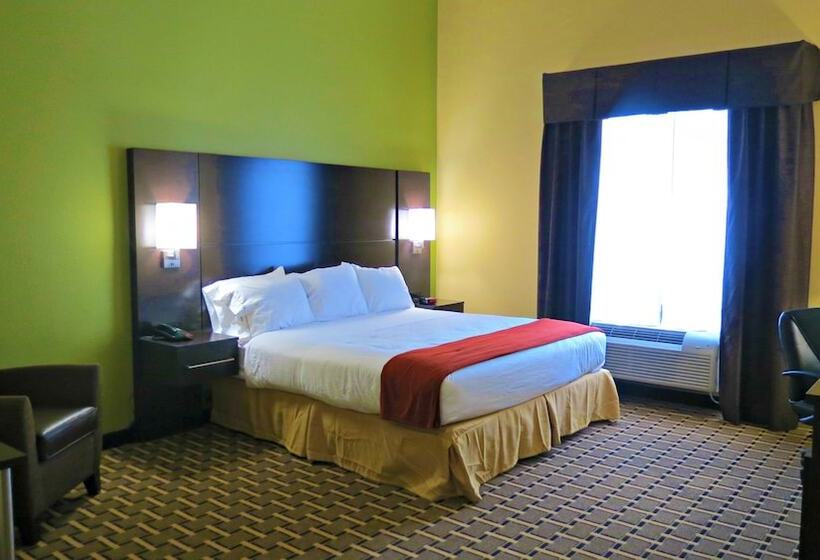 장애인을 위한 스위트, Holiday Inn Express & Suites Cross Lanes, An Ihg