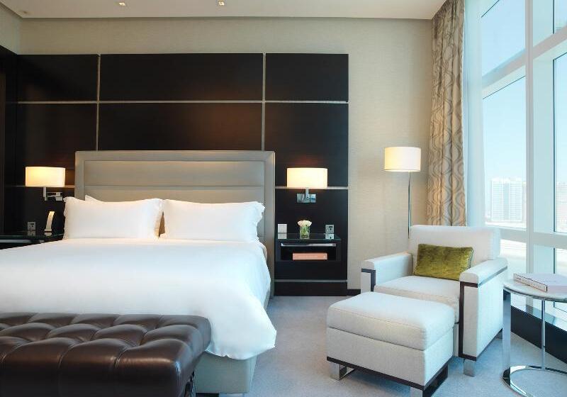 Номер Клуб Кровать Кинг, Rosewood  Abu Dhabi