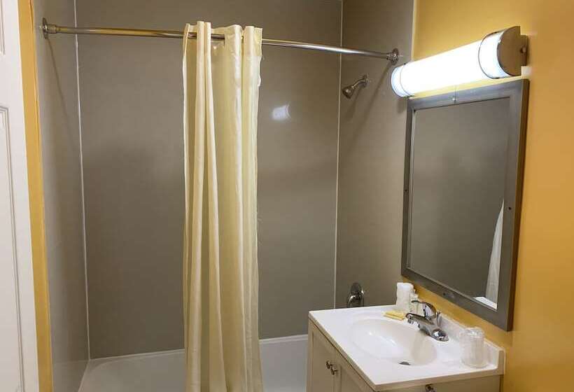 스탠다드 룸 더블 침대 2개, Scottish Inns Wrightstown