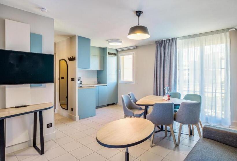 Апартаменты 2 Спальни, Appart City Confort St Quentin En Yvelines  Bois D Arcy