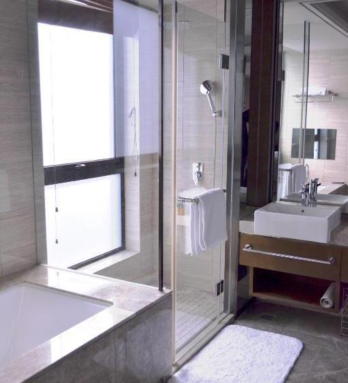 套房, The Qube Hotel Shanghai Xinqiao