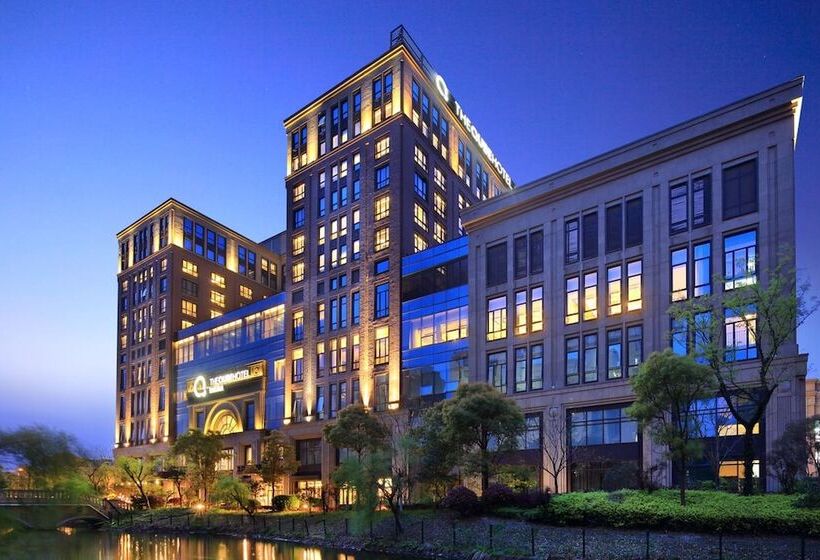 اتاق لوکس, The Qube Hotel Shanghai Xinqiao