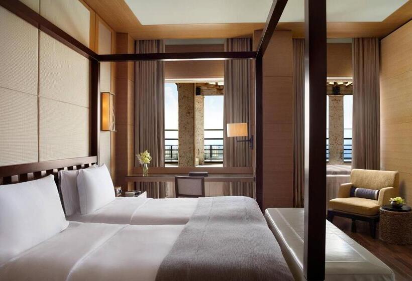 Люкс, The Ritzcarlton Okinawa