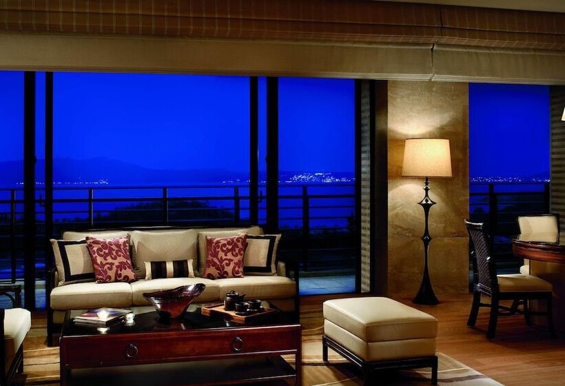 Президентский Люкс, The Ritzcarlton Okinawa
