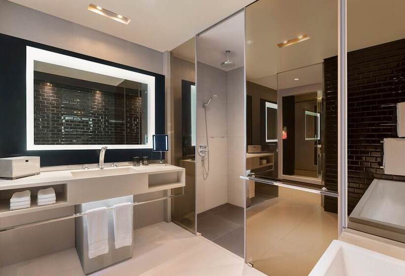 Quarto Estandar 2 Camas Casal, W Bangkok