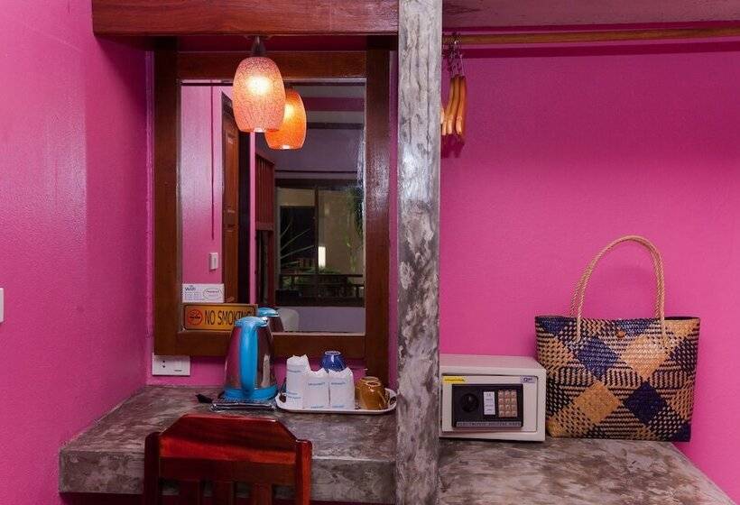 디럭스 방갈로, Lanta Riviera Beach Resort