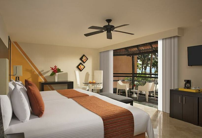 片側に海が見えるデラックスルーム, Grand Oasis Tulum Riviera