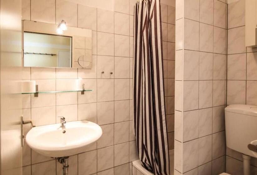 اتاق استاندارد, Apartments Kolo 77