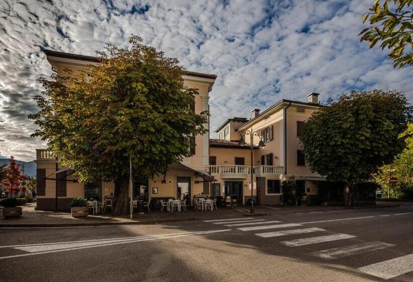 غرفة ديلوكس مزودة بتراس, Albergo Caffe Centrale