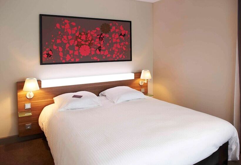 Номер Классика Двуспальная Кровать, Mercure Cholet Centre