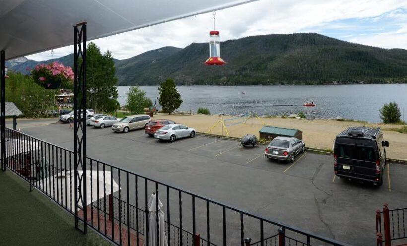 Номер Стандартный Кровать Куин, Western Riviera Lakeside Lodging