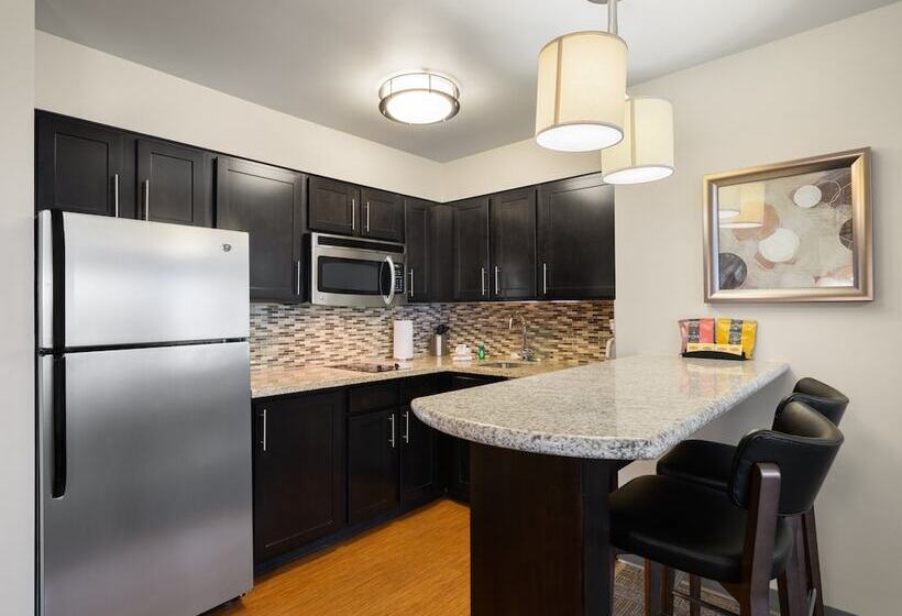 Люкс 2 Спальни, Staybridge Suites Midvale, An Ihg
