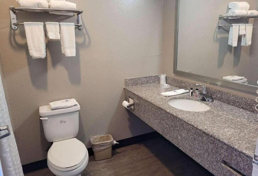 Quarto Deluxe, Studio 6 Gonzales Tx